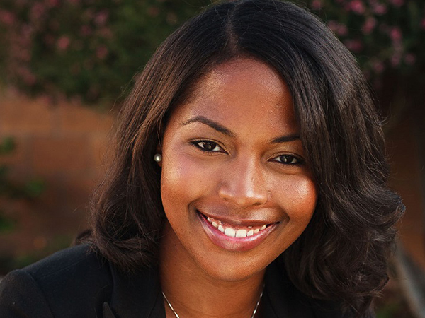 Cassandra Palmer Okoya Headshot-b